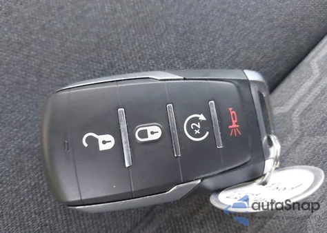 2025 Ram 1500 Lone Star 4X2 5'7 Box from USA, damaged, VIN 1C6RREFG2SN527646